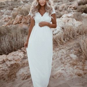 Never Worn. White V-Neck maternity dress